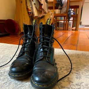 Original style Dr. Martens